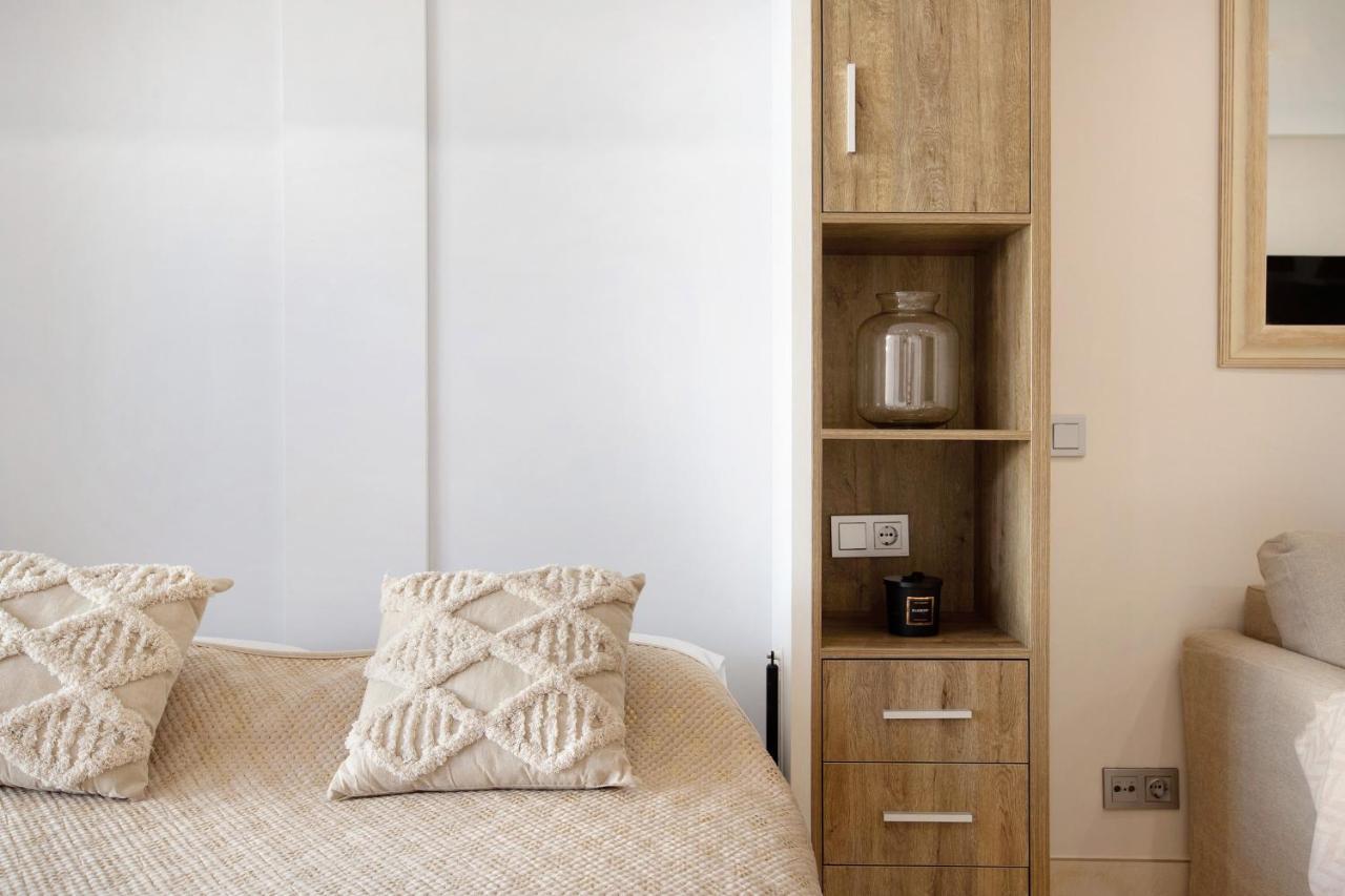 בנאלמדנה Puerto Marina Luxury Studio מראה חיצוני תמונה